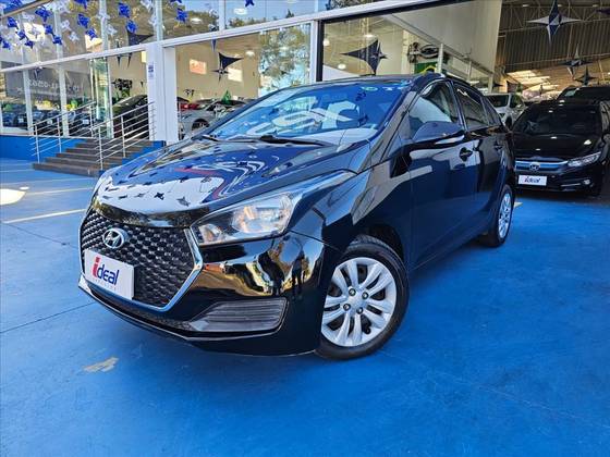 HYUNDAI HB20S 1.6 COMFORT PLUS 16V FLEX 4P AUTOMÁTICO HYUNDAI HB20S 1.6 COMFORT PLUS 16V FLEX 4P AUTOMÁTICO